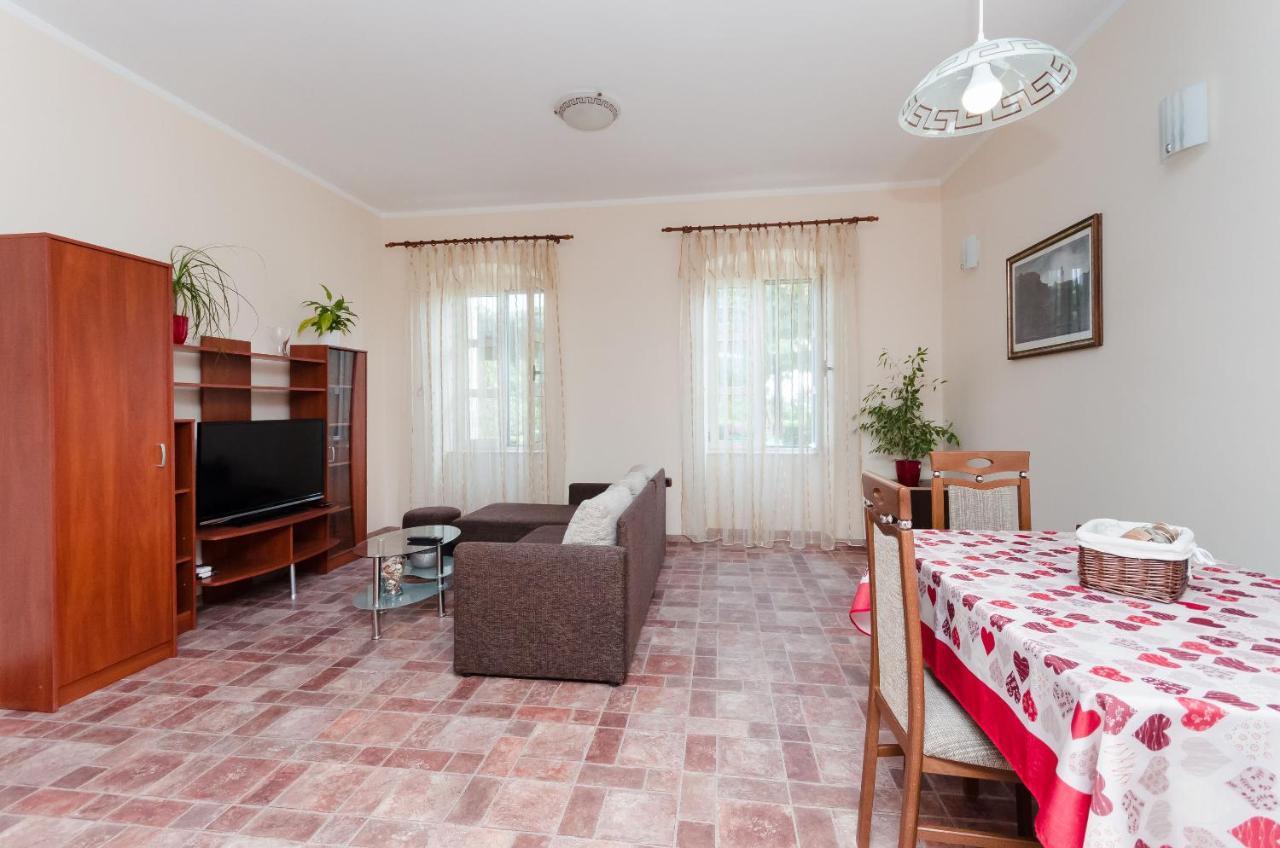 Apartment Aleksandra Rijeka Extérieur photo